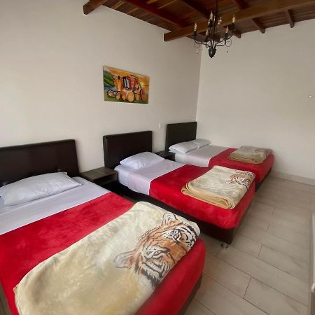 Hotel Mi Casa Del Norte Santa Rosa de Osos Eksteriør bilde