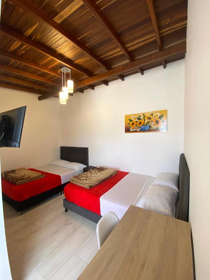 Hotel Mi Casa Del Norte Santa Rosa de Osos Eksteriør bilde