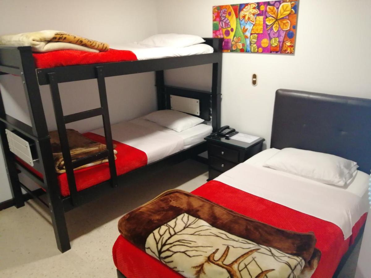 Hotel Mi Casa Del Norte Santa Rosa de Osos Eksteriør bilde